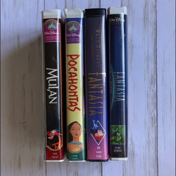 Disney VHS Tapes - Picture 2 of 5